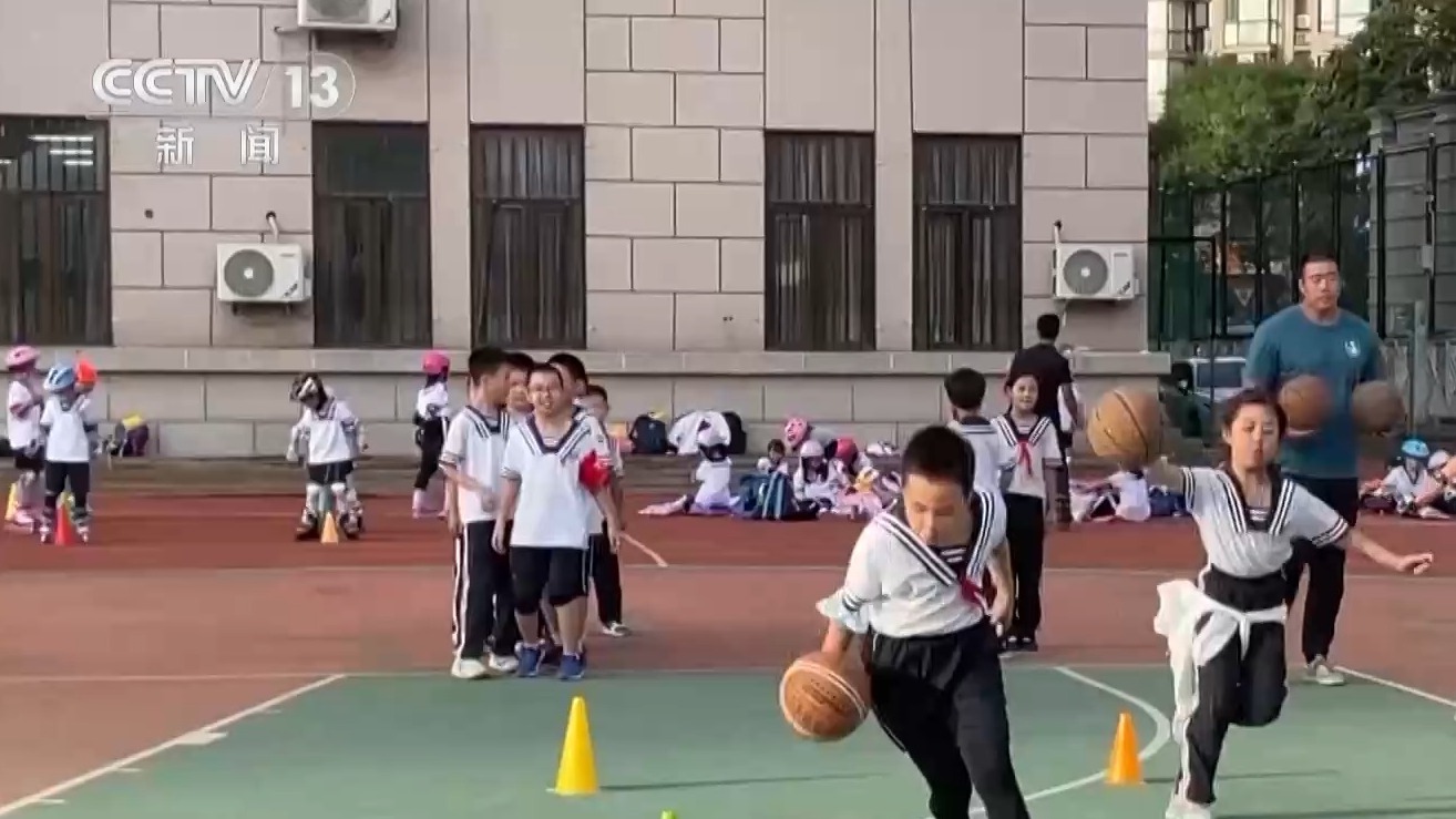 探讨蒋圣龙